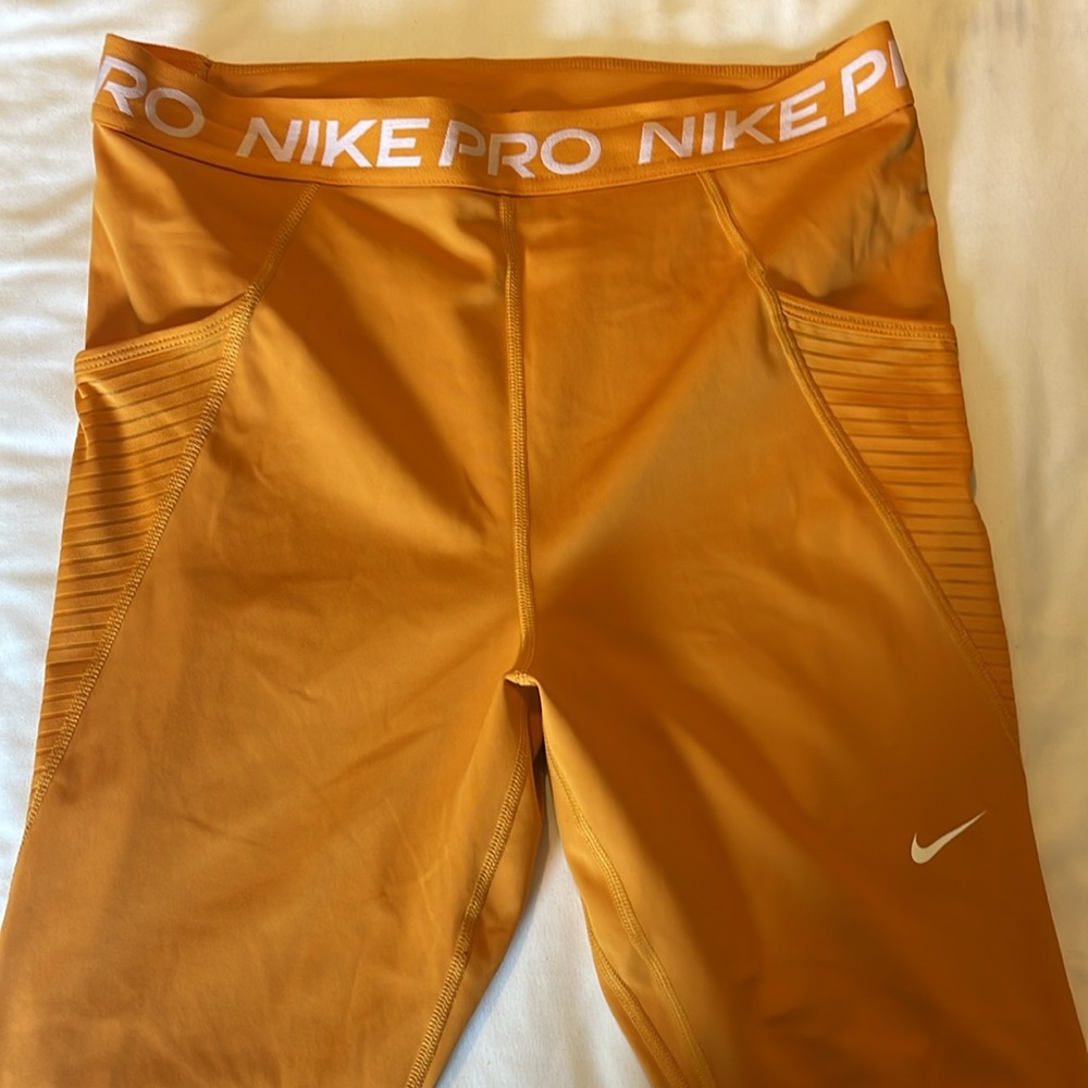 Nike Pro Dri-fit leggings